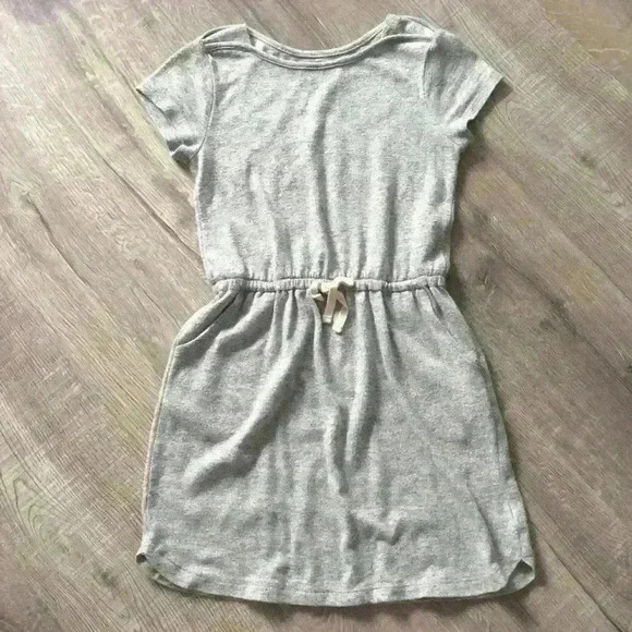 ⭐️ Gap Girls Size 8 Bundle!! 2 dresses 1 romper - Picture 2 of 4